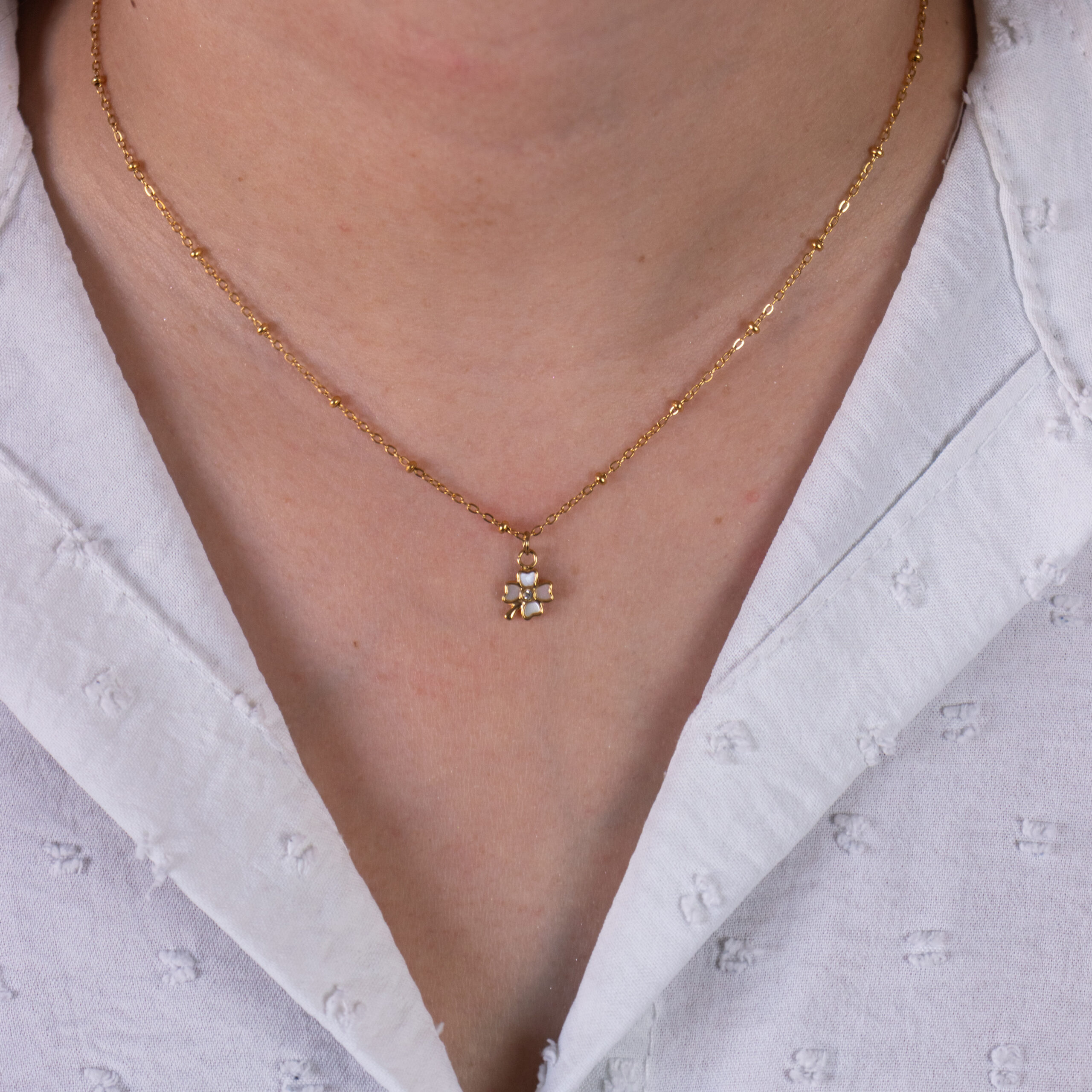 COLAR TREVO MADREPÉROLA - Image 2